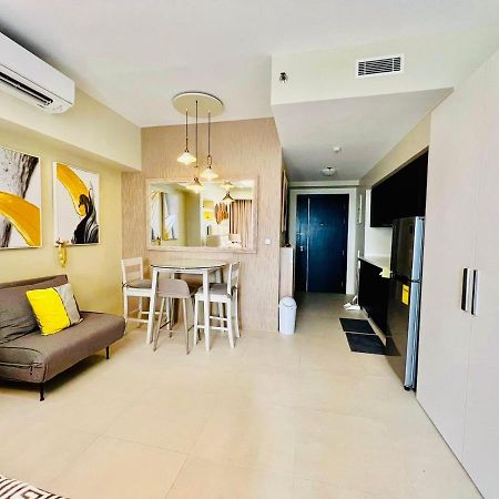 Aeon Towers Studio Suite Davao Exterior photo